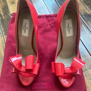 Valentino red heels size 39